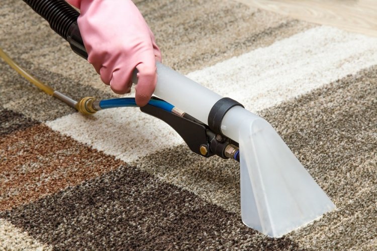 How DIY Techniques And Modern Equipment Can Help You in Cleaning Your Carpets?