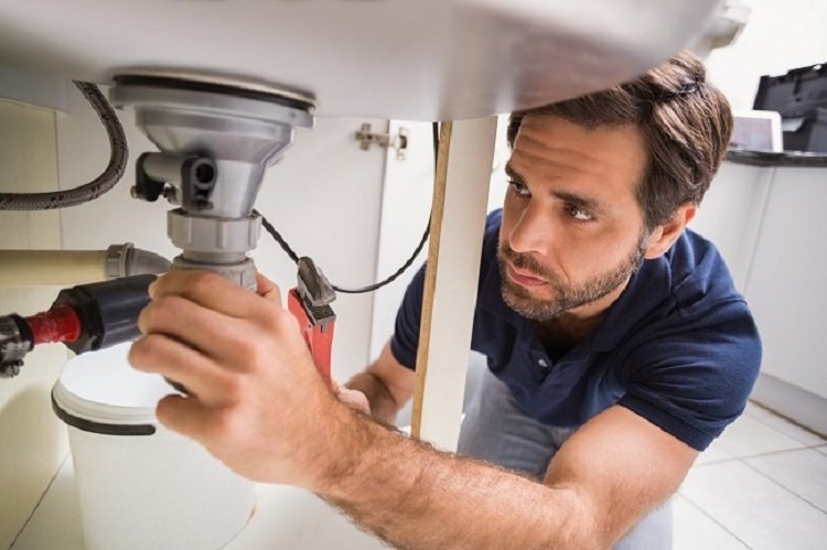 Key Aspects to Consider when Hiring a Reliable Plumber