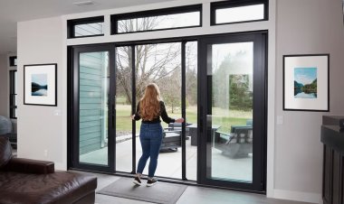 Exploring The Advantages of Retractable Screens for Double Doors